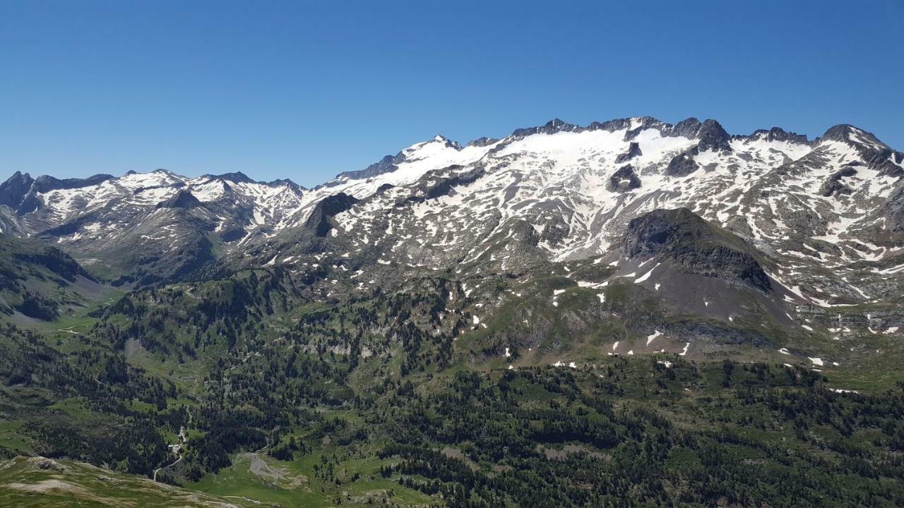 Magic Pirineos Lejlighed Anciles Eksteriør billede